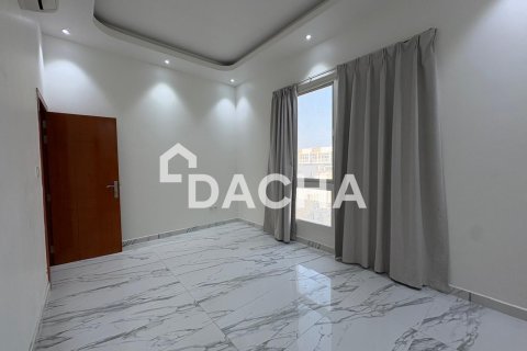 Huvila Al Furjan, Dubai, Arabiemiraatit 6 makuuhuonetta, 488 m2 № 706943 - kuva 7