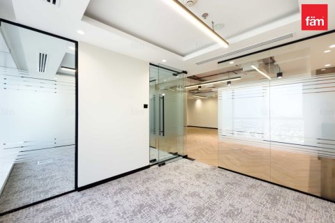 Office in Dubai, UAE 102 sq.m. № 679850 - photo 20