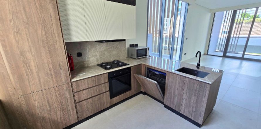 Appartamento a Business Bay, Dubai, EAU 2 camere da letto, 120 mq. № 679852