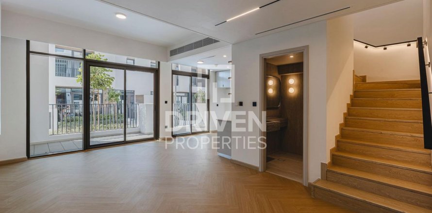 Vila u gradu Arabian Ranches 3, Dubai, UAE 3 spavaće sobe, 129 m2 Br. 683151