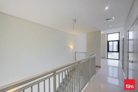 Townhouse sa Dubai, UAE 4 silid-tulugan, 477.5 sq.m. № 701391 - larawan 22
