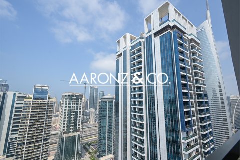 شقة للبيع في أبراج بحيرة جميرا، دبي، الإمارات العربية المتحدة 1 غرفة نوم ، 81 متر مربع ، رقم 693840 - صورة 15