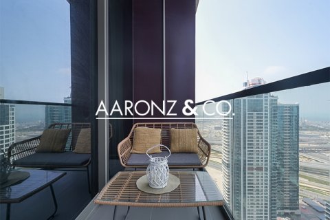 شقة للبيع في أبراج بحيرة جميرا، دبي، الإمارات العربية المتحدة 1 غرفة نوم ، 81 متر مربع ، رقم 693840 - صورة 13