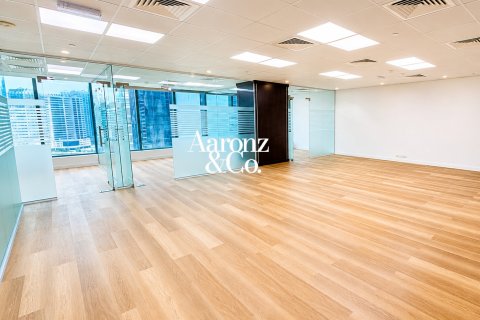 Business Bay、Dubai、UAE にあるオフィスの賃貸物件 160 m2、No693844 - 写真 3