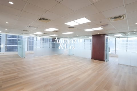 Office in Business Bay, Dubai, UAE 160 sq.m. № 693844 - photo 8