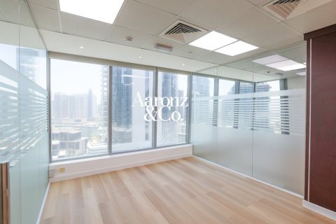 Office in Business Bay, Dubai, UAE 160 sq.m. № 693844 - photo 2