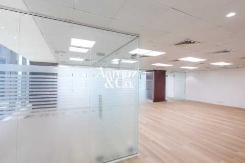 Office in Business Bay, Dubai, UAE 160 sq.m. № 693844 - photo 4