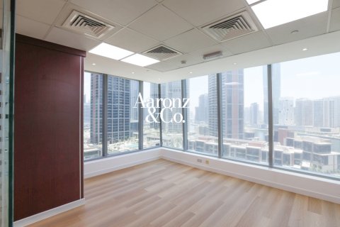 Office in Business Bay, Dubai, UAE 160 sq.m. № 693844 - photo 7