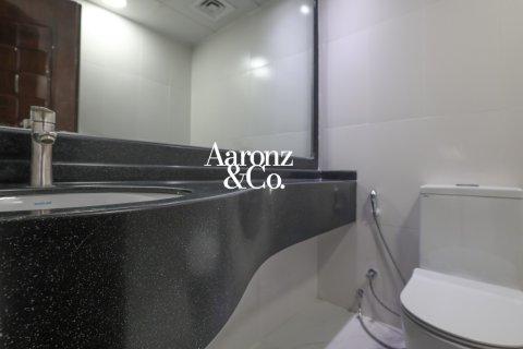 Office in Business Bay, Dubai, UAE 160 sq.m. № 693844 - photo 11