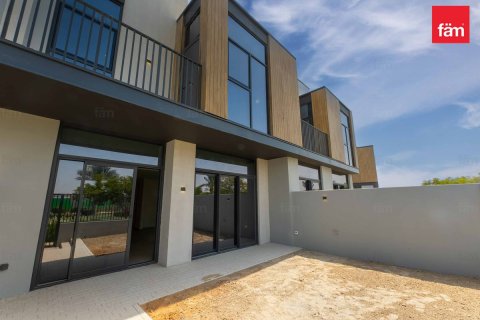 Villetta a schiera in affitto a Dubai, EAU 3 camere da letto, 183.2 mq. № 691472 - foto 15