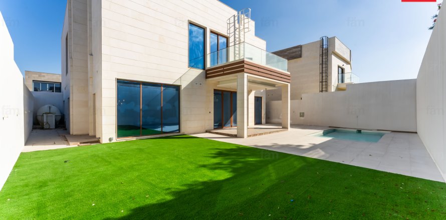 Villa em Al Furjan, Dubai, EAU 5 quartos, 614.3 m2 № 691470