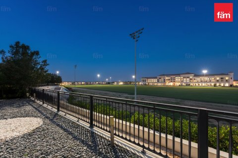 Vilë në Dubai, Emiratet e Bashkuara Arabe 5 dhoma gjumi, 595.8 m2. № 701351 - Foto 10