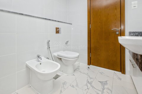 Üürile anda korter asukohaga Business Bay, Dubai, AÜE: 2 magamistoaga, 126 m² Nr 694881 - pilt 12