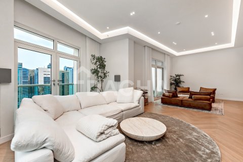 Huoneisto Dubai Marina, Dubai, Arabiemiraatit 4 makuuhuonetta, 285 m2 № 706484 - kuva 2