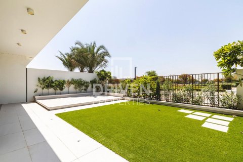 Townhouse til salg i Mohammed Bin Rashid City, Dubai, UAE 4 soveværelser, 360.19 kvm № 755793 - foto 21