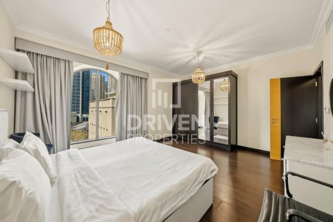 Dupleks u Jumeirah Beach Residence, Dubai, UAE 4 spavaćih soba, 389.36 m2 Br. 755797 - fotografija 8