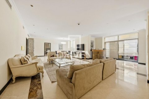 Dupleks u Jumeirah Beach Residence, Dubai, UAE 4 spavaćih soba, 389.36 m2 Br. 755797 - fotografija 19