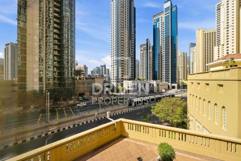 Dupleks u Jumeirah Beach Residence, Dubai, UAE 4 spavaćih soba, 389.36 m2 Br. 755797 - fotografija 27