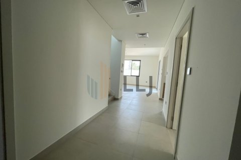 Vila na Yas Island, Abu Dhabi, SAE 5 ložnice, 325.2 m² Č.: 574796 - fotografie 2