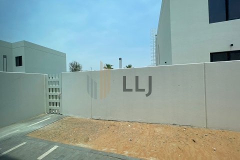 Vila na Yas Island, Abu Dhabi, SAE 5 ložnice, 325.2 m² Č.: 574796 - fotografie 1