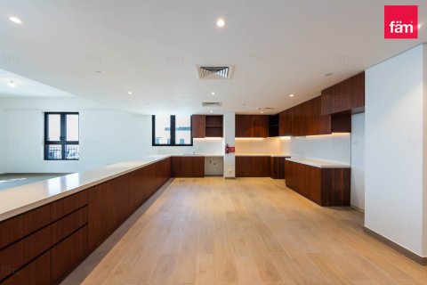 Apartament në Dubai, Emiratet e Bashkuara Arabe 5 dhoma gjumi, 519.6 m2. № 702686 - Foto 2