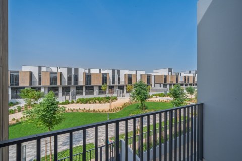 Vila u Mudon, Dubai, UAE 3 spavaćih soba, 169 m2 Br. 695480 - fotografija 12