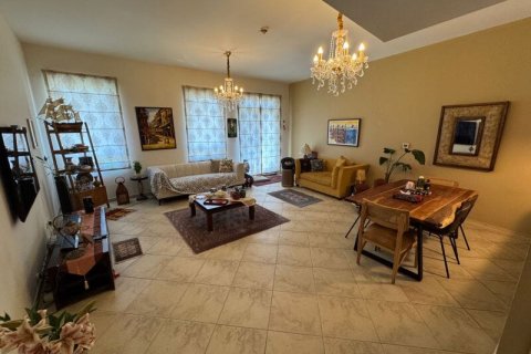 Apartman u Motor City, Dubai, UAE 2 spavaćih soba, 157 m2 Br. 695475 - fotografija 11