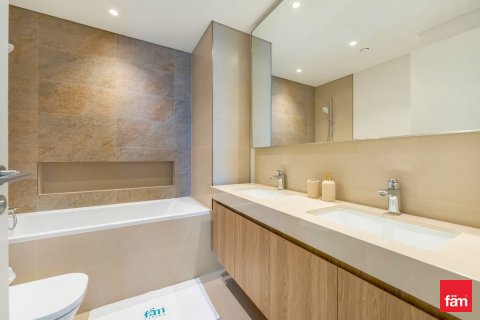 Apartemen di Downtown Dubai (Downtown Burj Dubai), UEA 2 kamar tidur, 101.4 m2 nomor 632735 - foto 14