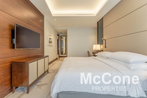 Apartment in Downtown Dubai (Downtown Burj Dubai), Dubai, UAE 3 bedrooms, 226.5 sq.m. № 587339 - photo 8