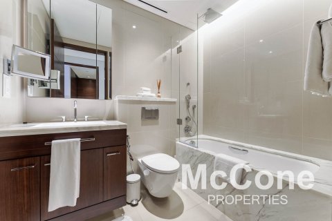 Apartment in Downtown Dubai (Downtown Burj Dubai), Dubai, UAE 3 bedrooms, 226.5 sq.m. № 587339 - photo 13