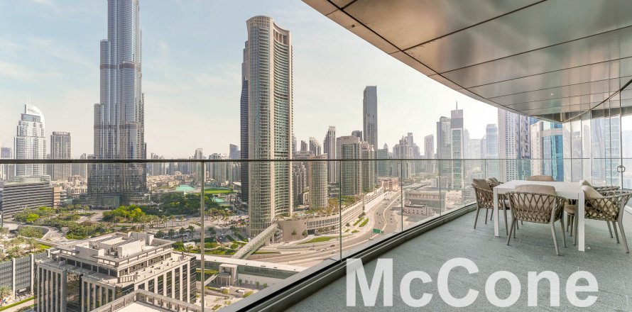 Apartment in Downtown Dubai (Downtown Burj Dubai), Dubai, UAE 3 bedrooms, 226.5 sq.m. № 587339
