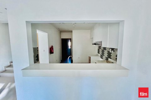 Kaupunkipientalo Dubai, Arabiemiraatit 3 makuuhuonetta, 161 m2 № 713246 - kuva 12