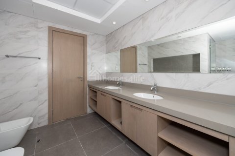 Apartment sa Al Satwa, Dubai, UAE 2 silid-tulugan, 163 sq.m. № 713254 - larawan 12