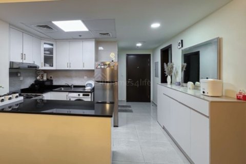 Apartamento en venta en Jumeirah Village Circle, Dubai, EAU 1 dormitorio, 90 m2 № 713256 - foto 16