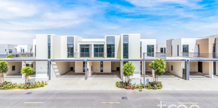 Таунхаус Arabian Ranches 3, Дубай, БАӘ-да 3 жатын бөлмелер, 180.14 м² № 733971