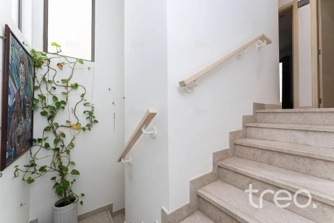 Вилла Рим, Дубай, БАӘ-да 3 жатын бөлмелер, 207.73 м² № 733973 - фото 15
