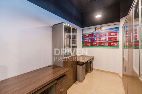 Biuro do wynajęcia w Business Bay, Dubai, ZEA 87.14 mkw., nr 747080 - zdjęcie 13