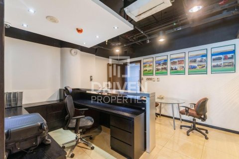 Biuro do wynajęcia w Business Bay, Dubai, ZEA 87.14 mkw., nr 747080 - zdjęcie 4