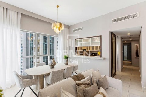 Apartment in Downtown Dubai (Downtown Burj Dubai), Dubai, UAE 2 bedrooms, 122.91 sq.m. № 745816 - photo 2