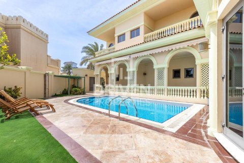 Villa à louer à Palm Jumeirah, Dubai, EAU 6 chambres, 1244.62 m2 № 745821 - photo 25