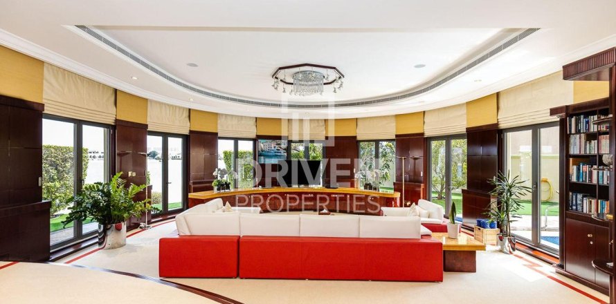 Villa à Palm Jumeirah, Dubai, EAU: 6 chambres, 1244.62 m2 № 745821