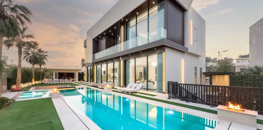 Dubai Hills Estate, Dubai, संयुक्त अरब अमीरात में विला, 5 बेडरूम, 1260.7 वर्ग मीटर, संख्या 693151