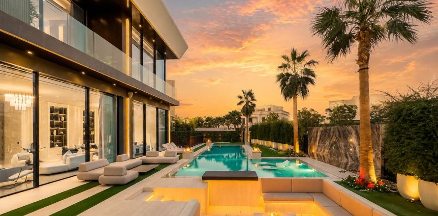 Villa en Dubai Hills Estate, Dubai, EAU 5 dormitorios, 1260.7 m² № 693151