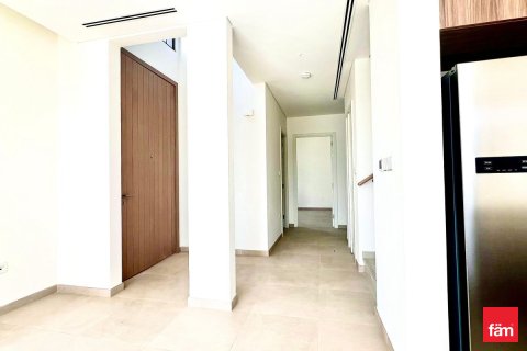 Villa til leje i Dubai, UAE 4 soveværelser, 242.8 kvm № 693155 - foto 13