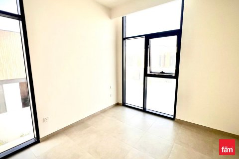 Villa til leje i Dubai, UAE 4 soveværelser, 242.8 kvm № 693155 - foto 8