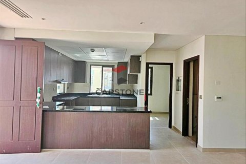 Apartment in Khalifa City, Abu Dhabi, UAE 3 bedrooms, 172 sq.m. № 604482 - photo 10