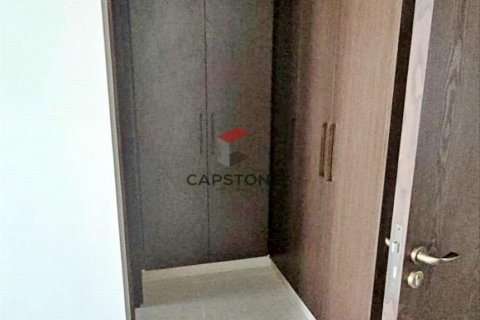 Apartment in Khalifa City, Abu Dhabi, UAE 3 bedrooms, 172 sq.m. № 604482 - photo 16