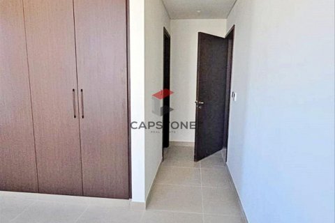 Apartment in Khalifa City, Abu Dhabi, UAE 3 bedrooms, 172 sq.m. № 604482 - photo 17