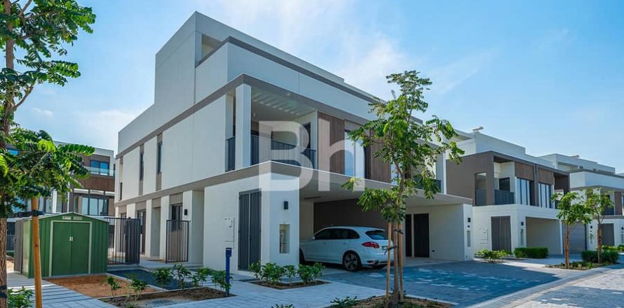 Вилла в Tilal Al Ghaf, Дубай, ОАЭ 4 спальни, 317м2 № 614743