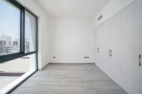 Radový dom na Yas Island, Abu Dhabi, SAE 3 spálne, 213.77 m2 č. 749648 - Fotografia 16